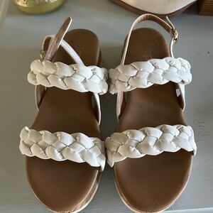 Kid’s white Braided Sandals